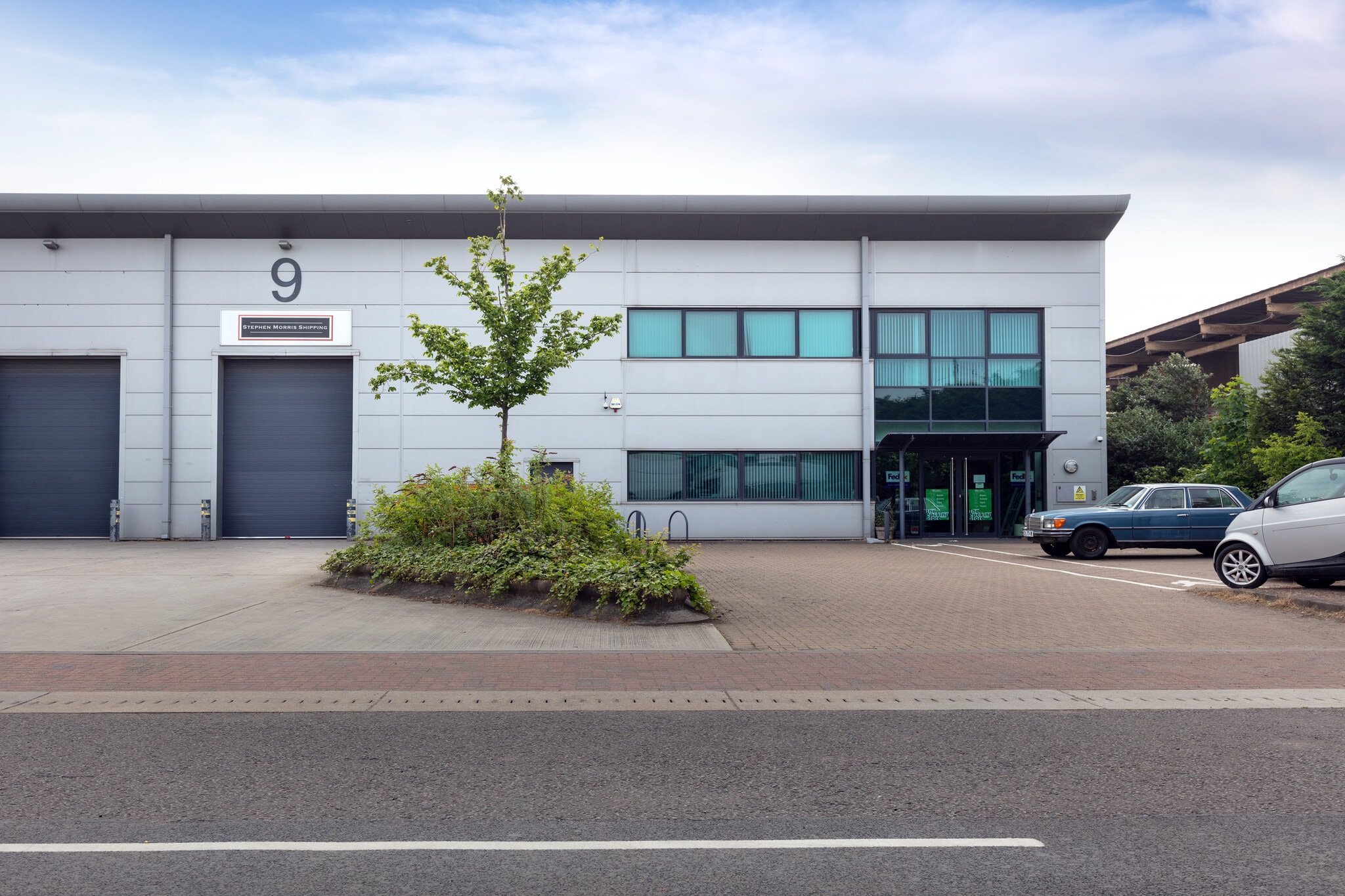 Ockham Dr, Greenford en alquiler Foto del edificio- Imagen 1 de 10