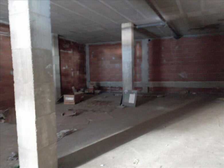 Local en Bembibre en venta - Foto del edificio - Imagen 3 de 7