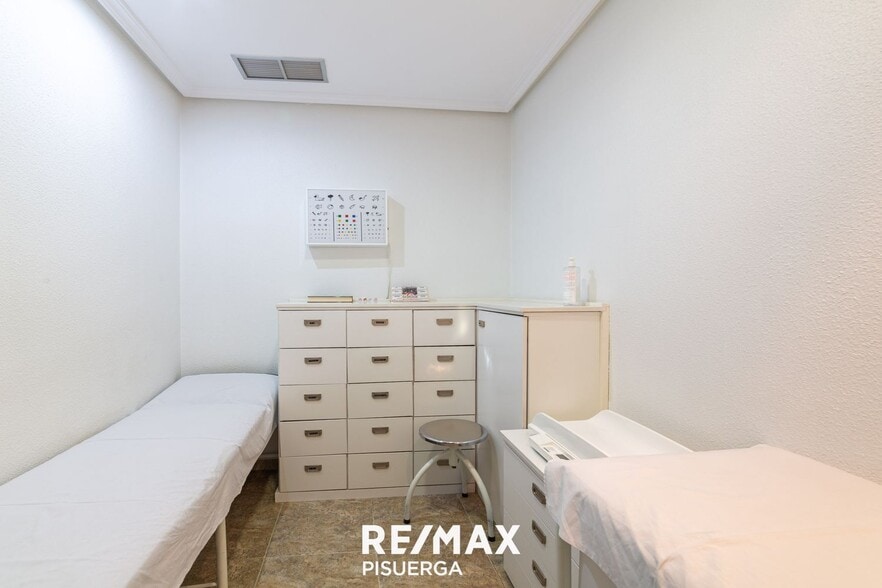 Calle Dársena, 5, Valladolid, Valladolid en venta - Foto del edificio - Imagen 2 de 24