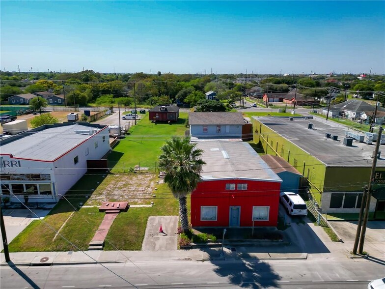 811 S Staples, Corpus Christi, TX en venta - Foto del edificio - Imagen 1 de 40