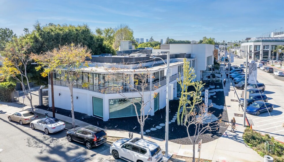 8670-8672 Melrose Ave, West Hollywood, CA en alquiler - Foto del edificio - Imagen 2 de 5