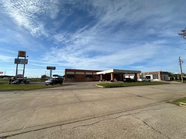 1112 E Bert Kouns Industrial Loop, Shreveport, LA en venta - Foto del edificio - Imagen 3 de 49