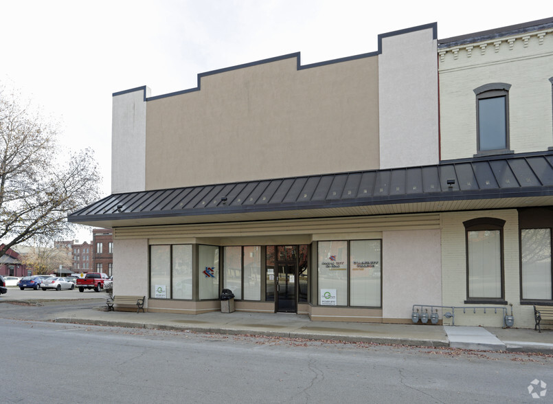 215-225 Cherokee St, Leavenworth, KS en alquiler - Foto del edificio - Imagen 2 de 2