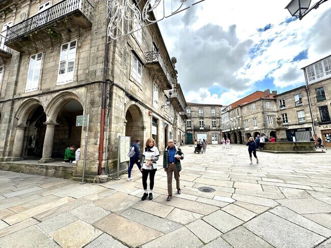 Más detalles de Praza Do Toural, 2, Santiago de Compostela - Local en venta