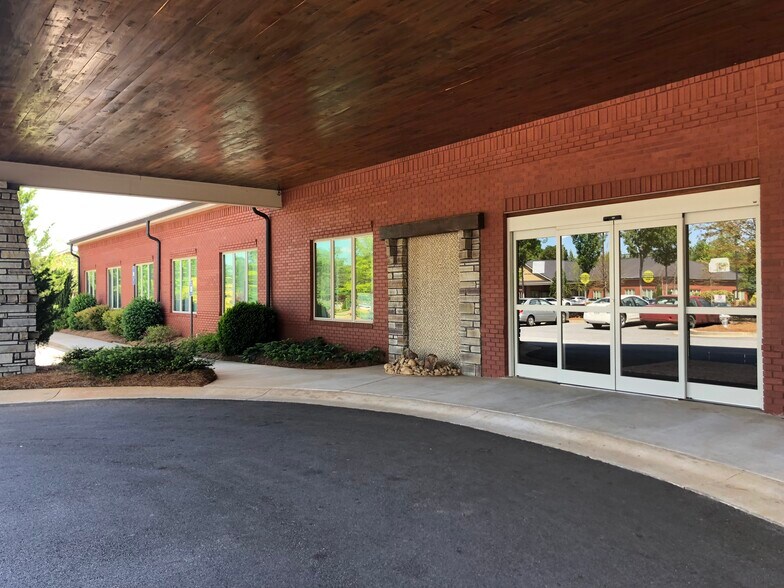 1360 Caduceus Way, Watkinsville, GA en venta - Foto del edificio - Imagen 2 de 2