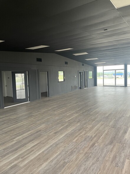 3000 S Muskogee Ave, Tahlequah, OK en alquiler - Foto del interior - Imagen 3 de 11