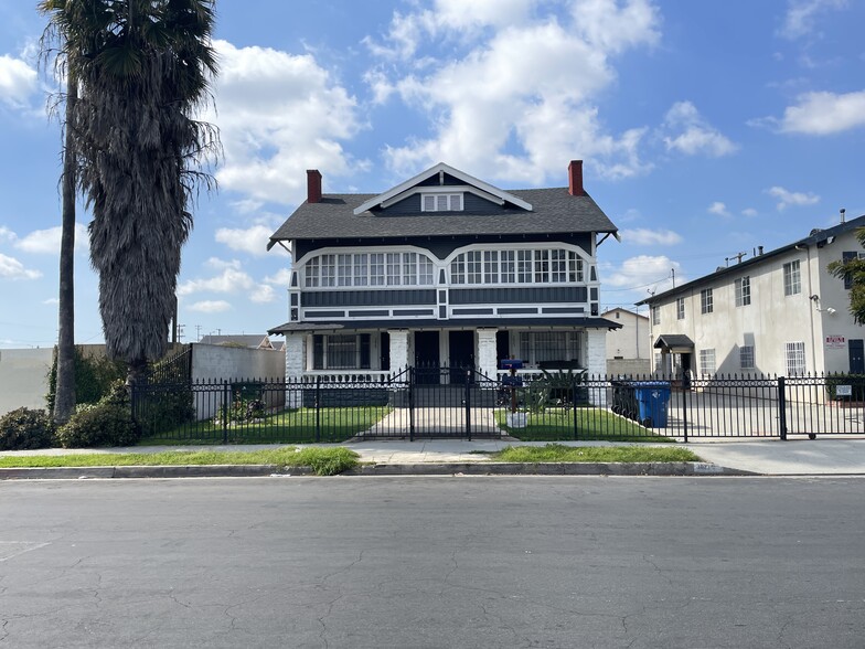 3023 S Budlong Ave, Los Angeles, CA en venta - Foto del edificio - Imagen 1 de 12