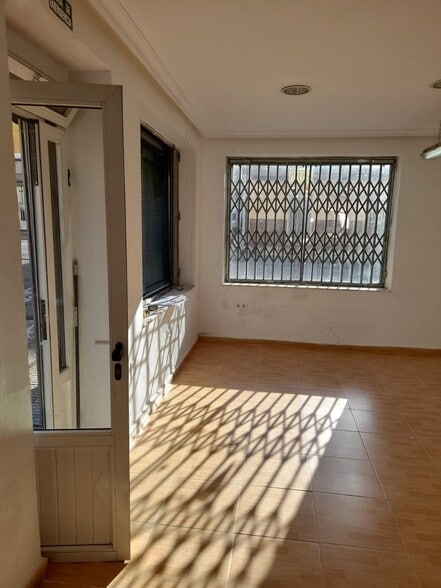 Local en Cáceres en alquiler - Foto del edificio - Imagen 1 de 12