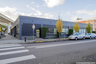 1703 NW 16th Ave, Portland, OR en alquiler Foto del edificio- Imagen 2 de 2