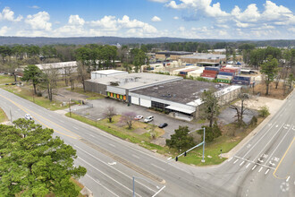 65th St & Scott Hamilton Dr, Little Rock, AR - VISTA AÉREA  vista de mapa - Image1