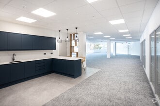 Grange Dr, Southampton en alquiler Foto del interior- Imagen 2 de 13