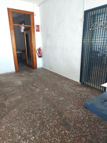 Local en Molina de Segura, Murcia en venta - Foto del interior - Imagen 3 de 9
