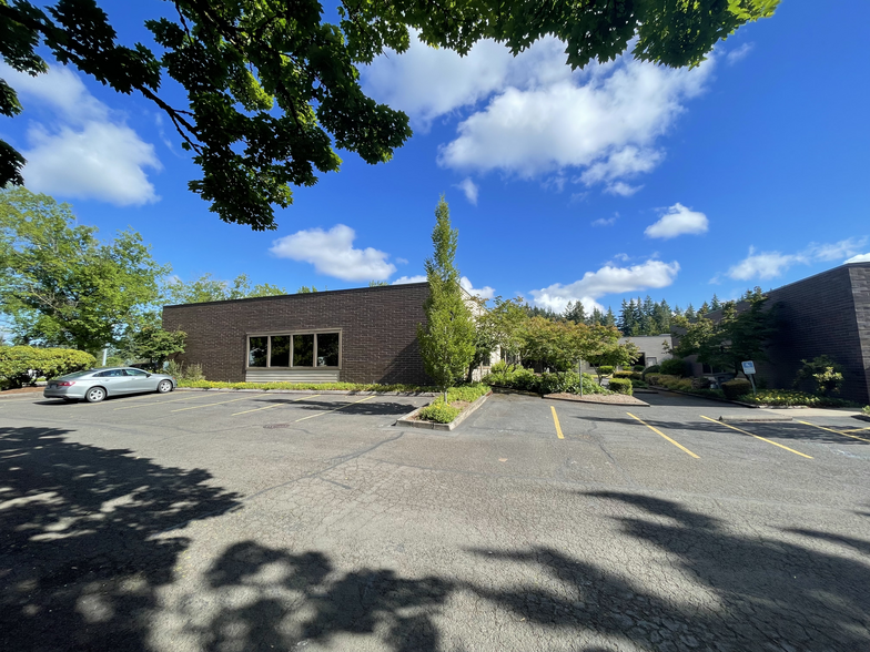 25117 SW Parkway Ave, Wilsonville, OR en venta - Foto del edificio - Imagen 2 de 10