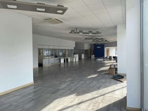 97 Portsmouth Rd, Cobham en alquiler Foto del interior- Imagen 1 de 2