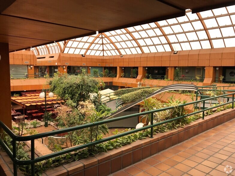 Carretera Majadahonda, 2600, Pozuelo de Alarcón, Madrid en alquiler - Foto del edificio - Imagen 2 de 5