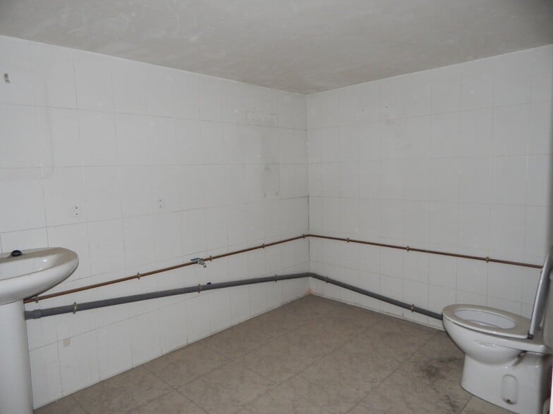 Local en Ontinyent, Valencia en venta - Foto del edificio - Imagen 2 de 8