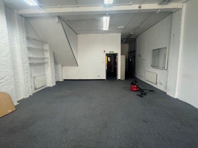 162 Holloway Rd, London en venta - Foto del edificio - Imagen 3 de 9