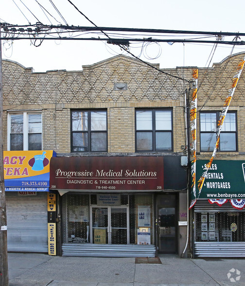 208 Avenue U, Brooklyn, NY en alquiler - Foto del edificio - Imagen 3 de 4