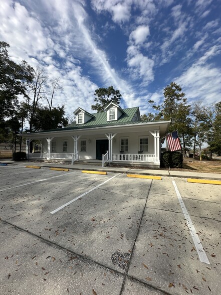 1850 Bellair Blvd, Orange Park, FL en venta - Foto del edificio - Imagen 2 de 72