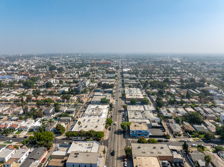 4310-4312 W Jefferson Blvd, Los Angeles, CA en venta - Vista aérea - Imagen 2 de 13