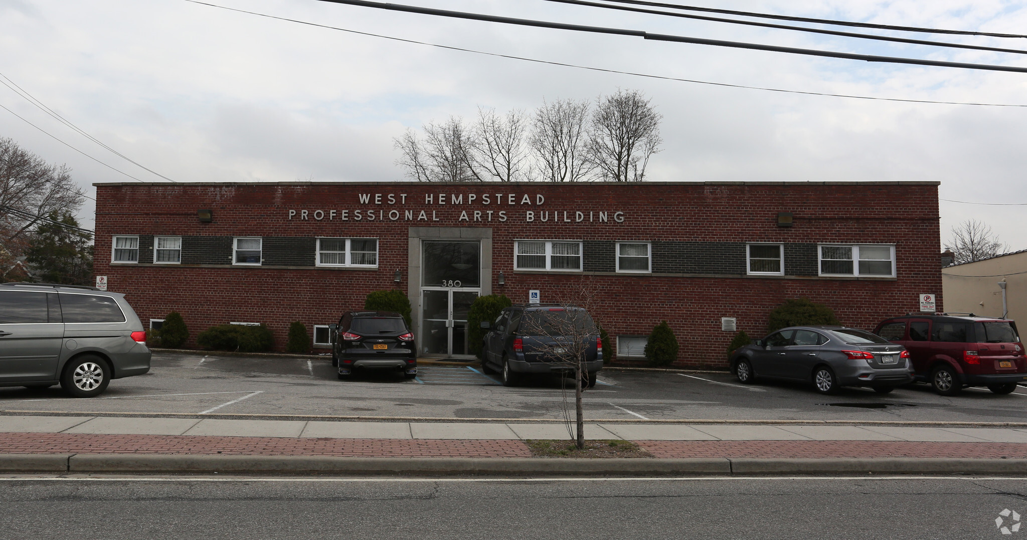 380 Hempstead Ave, West Hempstead, NY en alquiler Foto principal- Imagen 1 de 13