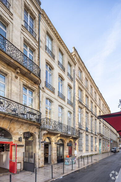 Oficinas en Bordeaux en alquiler - Foto del edificio - Imagen 2 de 2