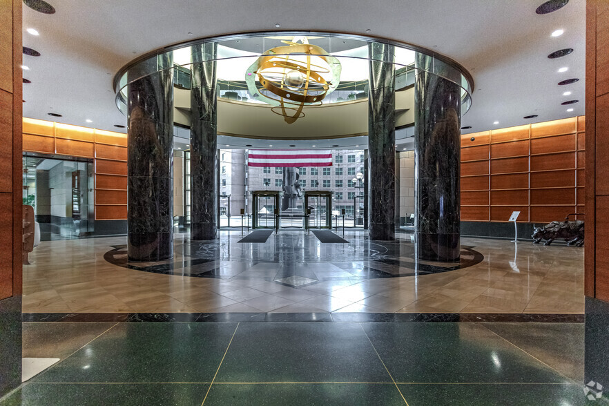 1 Bausch and Lomb Pl, Rochester, NY en alquiler - Lobby - Imagen 2 de 14