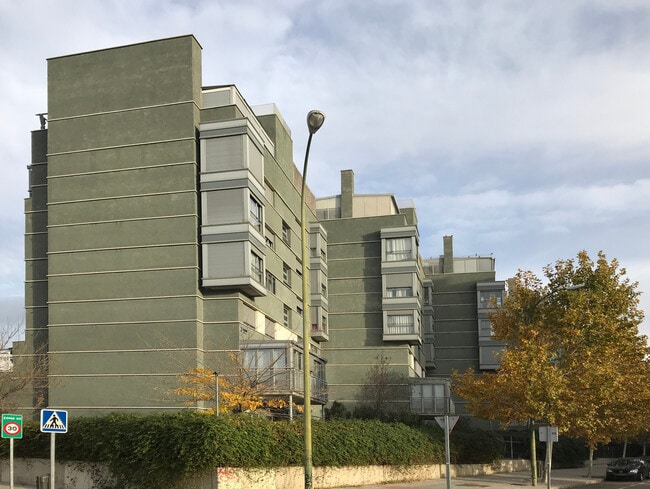 Más detalles de Calle Pinar de San José, 44-70, Madrid - Edificio residencial​ en venta