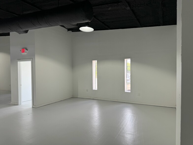 1813 W Bowie St, Fort Worth, TX en alquiler - Foto del interior - Imagen 3 de 23