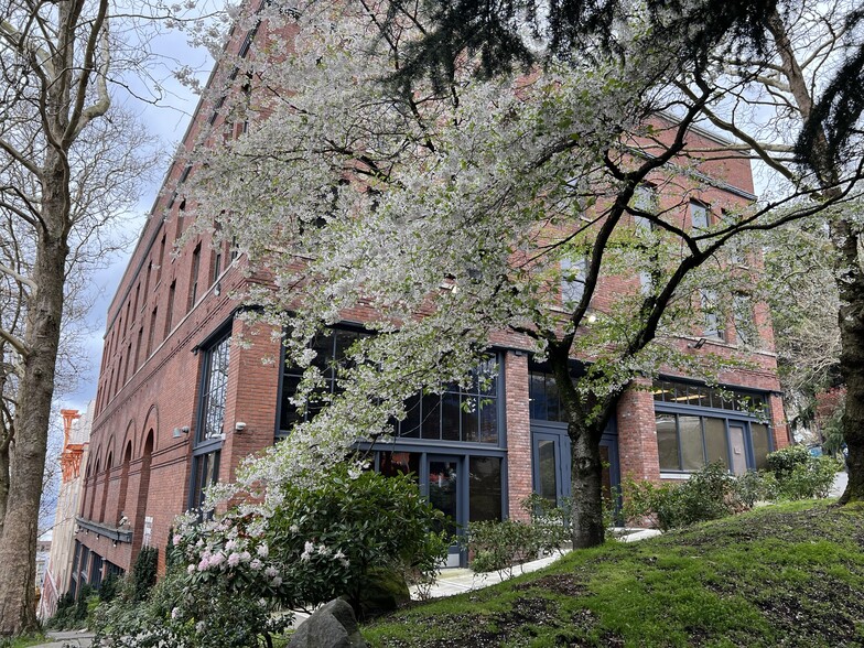 633 Yesler Way, Seattle, WA en alquiler - Foto del edificio - Imagen 1 de 13