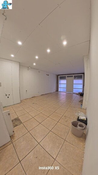 Más detalles de Carrer Montiu, 28, Montcada i Reixac - Edificio residencial en venta