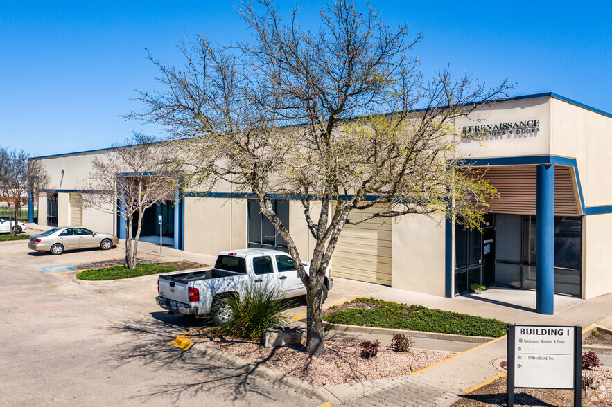 9701 Dessau Rd, Austin, TX en alquiler - Foto del edificio - Imagen 1 de 31