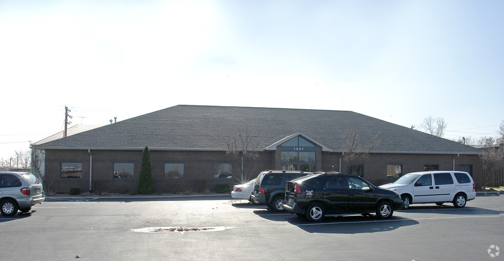 1337 Park Plaza Dr, O'Fallon, IL en alquiler - Foto del edificio - Imagen 3 de 5