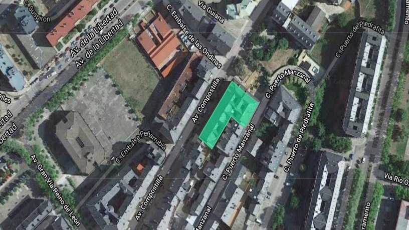 Local en Ponferrada en venta - Foto del edificio - Imagen 1 de 7