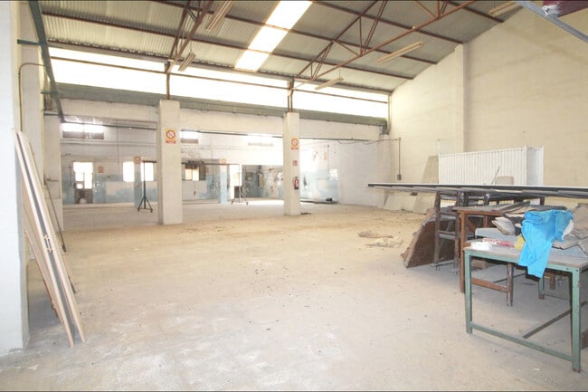 Más detalles de Nave en venta