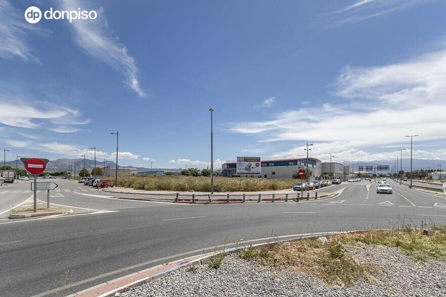 Carretera de Córdoba, 69, Granada, Granada en venta - Vista aérea - Imagen 3 de 12