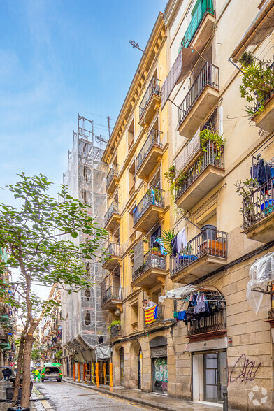 Edificio residencial en Barcelona, Barcelona en venta - Foto principal - Imagen 1 de 1