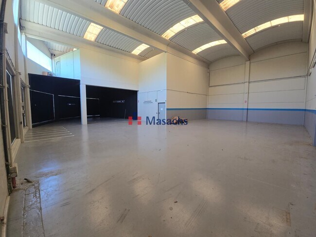 Más detalles de Nave en alquiler