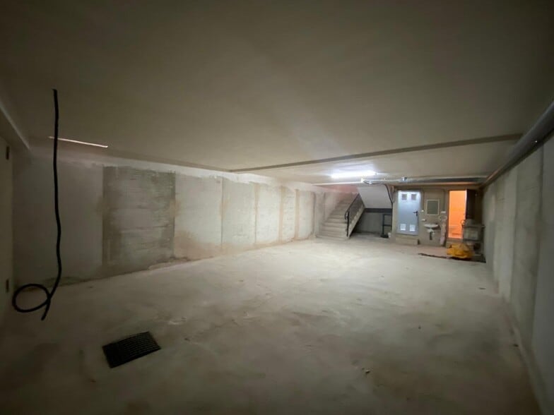 Oficina en Manuel en venta - Foto del edificio - Imagen 3 de 28