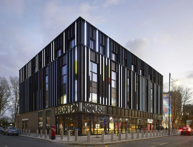 385 Coldharbour Ln, London en alquiler - Foto del edificio - Imagen 2 de 11