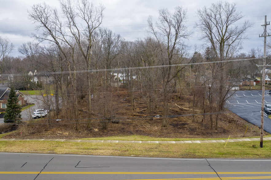 Sterns Rd, Lambertville, MI en alquiler - Foto del edificio - Imagen 3 de 11