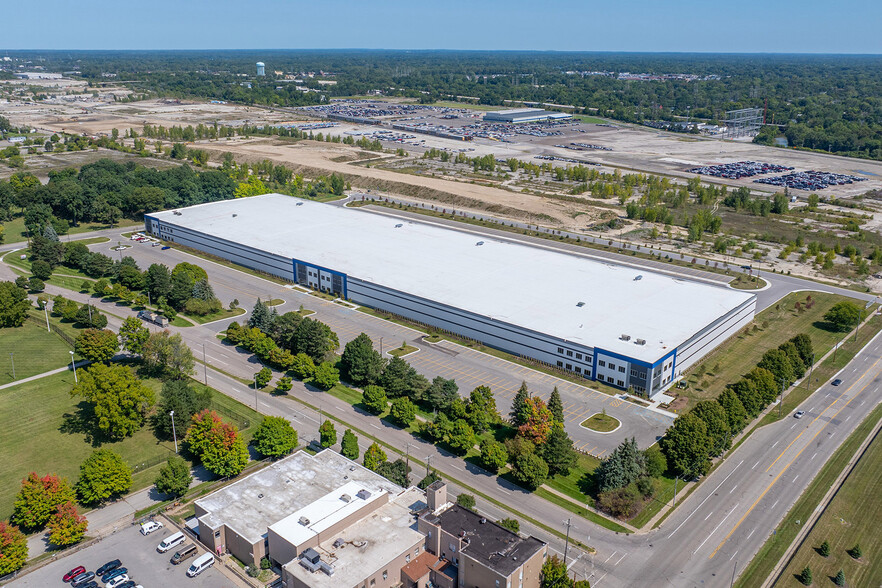 2201 Industrial Ave, Flint, MI en alquiler - Foto del edificio - Imagen 2 de 2