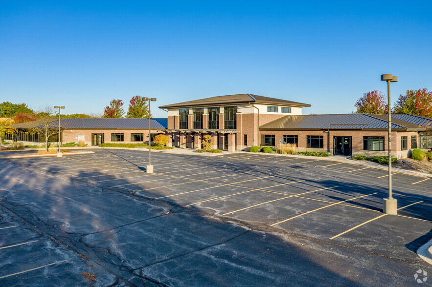 3400 Intertech Dr, Brookfield, WI en alquiler - Foto del edificio - Imagen 2 de 5