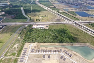 Needlepoint Rd, Baytown, TX - VISTA AÉREA  vista de mapa - Image1