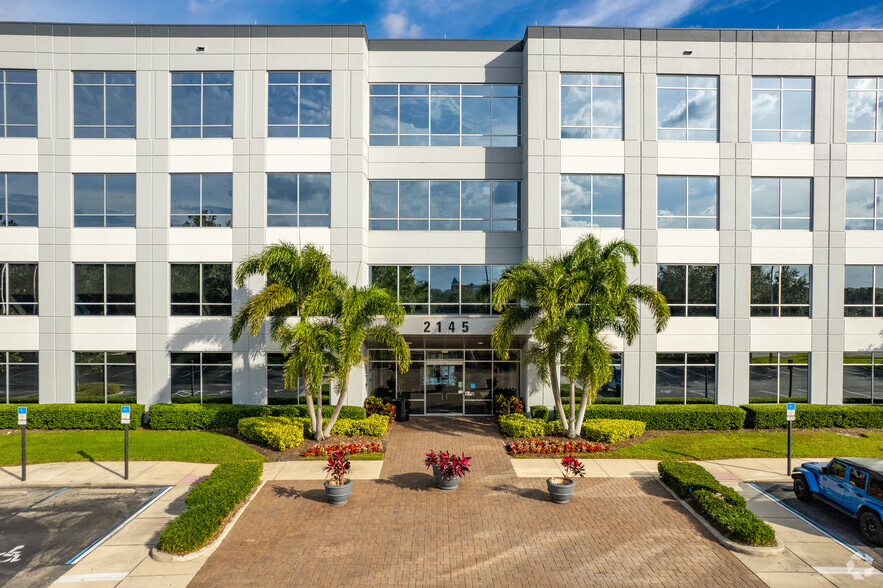 2145 Metrocenter Blvd, Orlando, FL en alquiler - Foto del edificio - Imagen 1 de 15