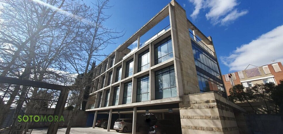Oficina en Madrid, Madrid en alquiler - Foto del edificio - Imagen 3 de 10