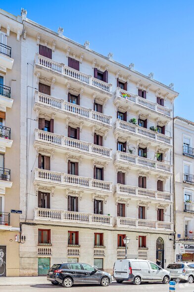 Calle del Cardenal Cisneros, 68, Madrid, Madrid en venta - Foto del edificio - Imagen 1 de 2
