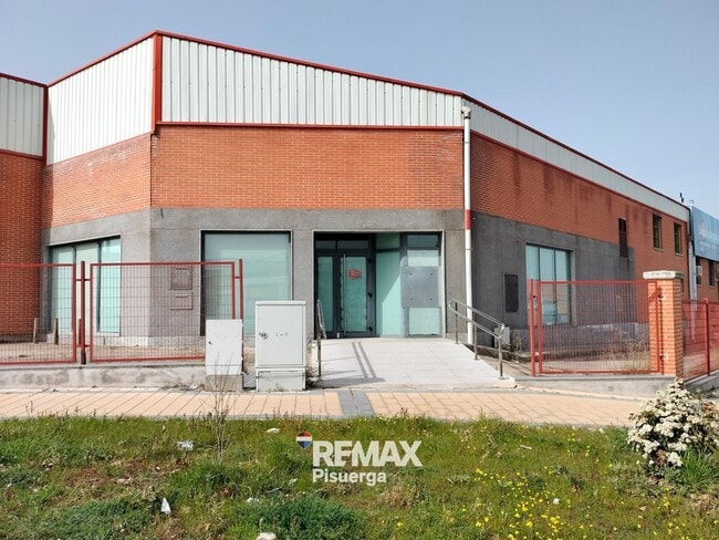 Más detalles de Calle Cobalto, 24, Valladolid - Nave en alquiler