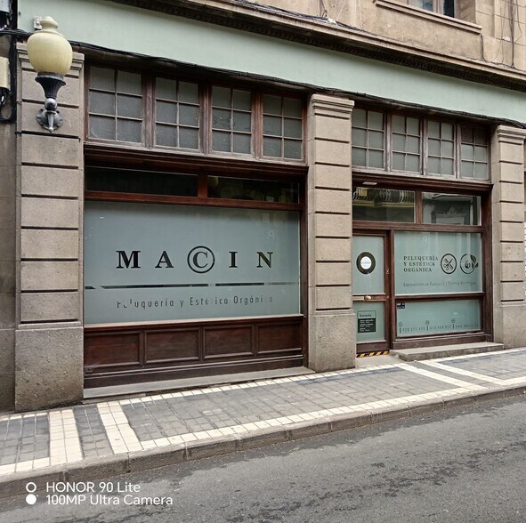 Calle Viera y Clavijo, Las Palmas de Gran Canaria, Las Palmas en venta - Foto del edificio - Imagen 3 de 21