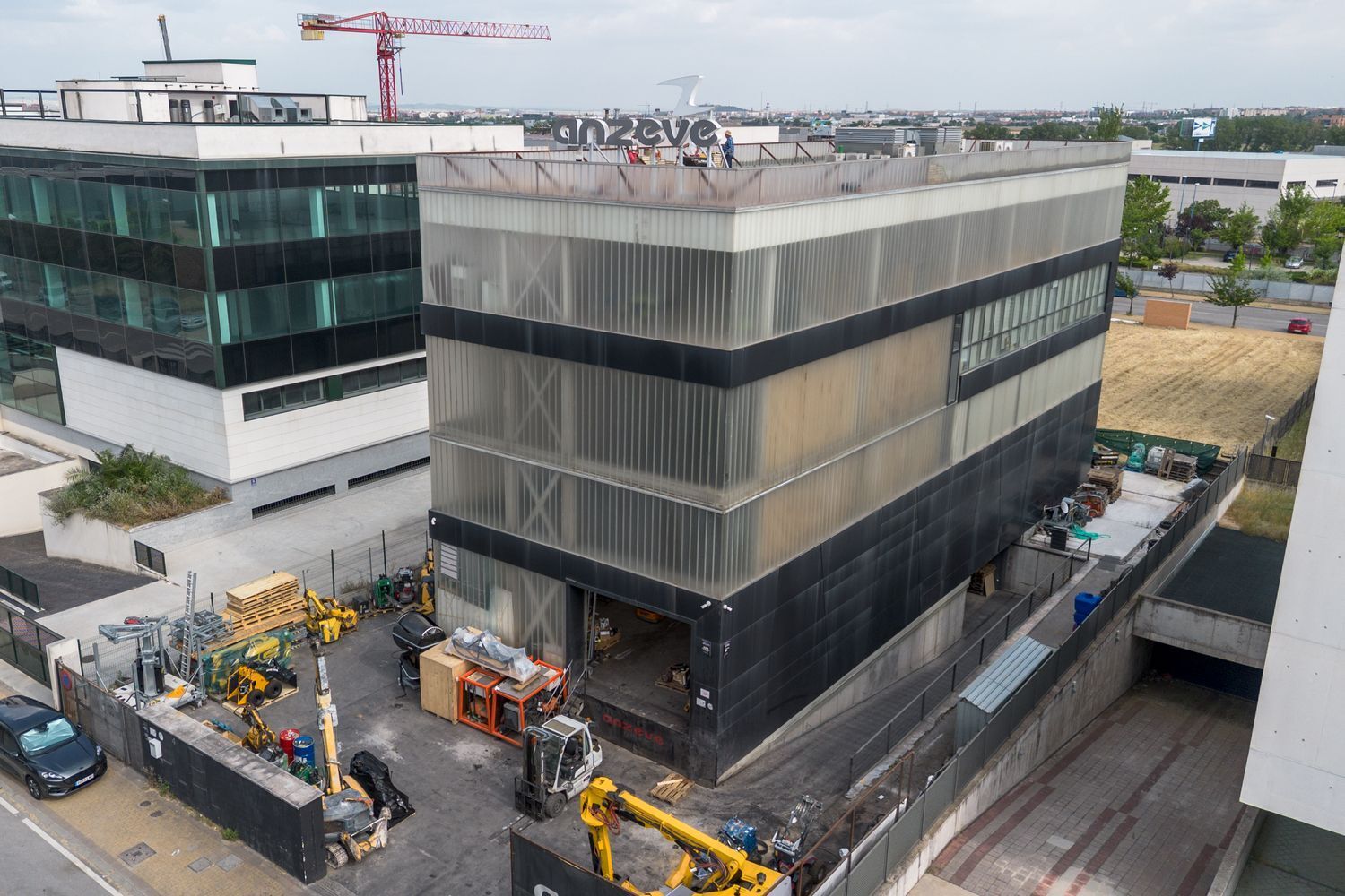 Calle Diego Marín Aguilera, 4, Leganés, Madrid en venta Foto principal- Imagen 1 de 22